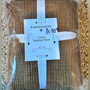 Parachute Cotton Napping Throw in Pecan- NWT